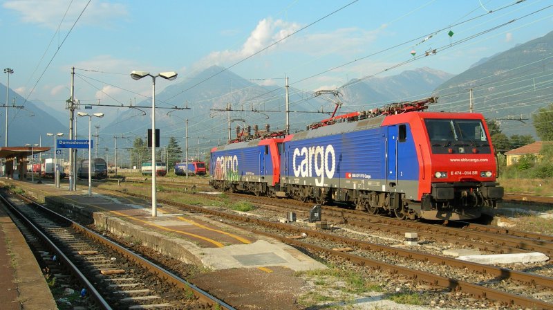 SBB Re 474 in Domodossola. 
10.09.2007