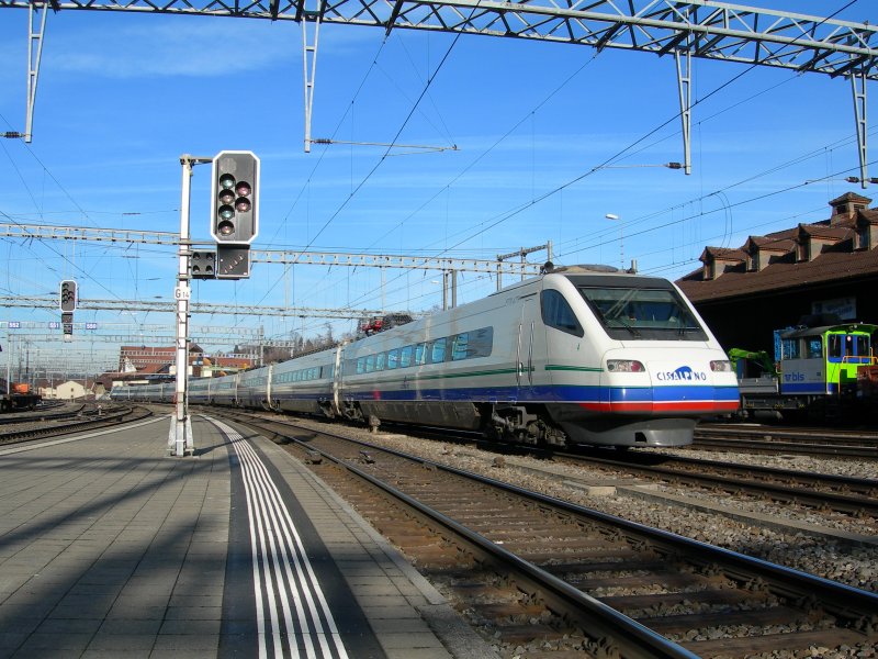 The CIS ETR 470 is arriving in Spiez.
29.01.2008