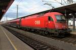 The last train from Wiener Neustadt to Vienna on 15 September 2024 was this RailJet with mundane red 1216 006 pushing. From 14;00 that day, massive flods took out all railway lines to and from Vienna. Having arrived with 40 minutes delay from Murzzus ...