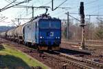 On 8 April 2017 CD Cargo 372 012 hauls an LKW Walter intermodal train through PIrna toward Decin-Vychod.