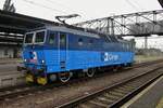On 4 June 2013 CD Cargo 363 028 awaits new duties at a rainy Bohumín.