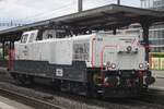 On 23 June 2024 Rhomberg-Sersa 940 004 gets coupled to railway engineering materiel at Pratteln. Formalley an electric, Class 940 are actually hybrids, this one using the Diesel engine.