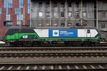 Side view on WLC 193 236 at Linz Hbf on 20 May 2023.