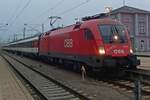 Less Sunny than Boy: Sunny Boy in midwinter: 1016 007 stands at Singen (Hohentwiel) on 2 January 2020 and the Sun herself has already gone down.