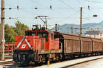 On 27 May 2002, local freight with 1063 019 passes through Feldkirch toward Bludenz.
