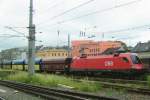 PKP coal train hauled by 1116 182 is about to leave Wien Meidling on 28 May 2008.