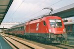 ON 1 June 2003 ÖBB 1116 017 stands in Passau.