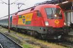 ÖBB-GySEV 1116 061 calls at Wien Sùd on 23 May 2005.