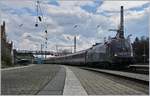 The ÖBB 1116 158  Litgh on the Darkness  wiht the IC  Bodensee  in Lindau Main Station.