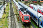 Top shot on stabled 1116 213 at Wien West on 21 May 2008, just before the repaint into Railjet colours.