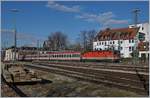 The ÖBB 1144 042 with the IC 119 Bodensee to Innsbruck in Lindau.