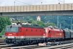 On 27 May 2006 ÖBB 1144 220 enters Kufstein.