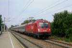 BB 1216 236 speeds past Silberwald on her way to Breclav on 28 May 2012.
