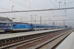 Winter in Breclav and a RailJet with 1216 235 leaving the station on 1 January 2017.