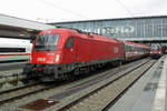 On 1 January 2019 ÖBB 1216 008 quits München Hbf with an EC to Milano Centrale via Brennero and Trento.