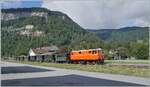 The ÖBB 2095.13 of the Bregenzerwald Railway has reached the terminus Schwarzenberg with its museum train at the Sporenegg Bridge and will return to Bezau after running around the train.