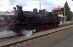 ÖGEG's  77.28 (guest from the Eisenbahnmuseum Ampflwang) lets off steam at Benesov u Prahy on 10 September 2022.