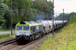 The Railtraxx 266 024 with a tank train on route to the port of Antwerp.