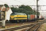 NMBS 5107 passes through Gent Sint-Pieters on 17 May 2002.