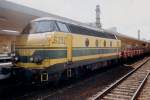 Also on 17 July 2000, thís railway engineering train with 6252 stood at Brussel Noord.