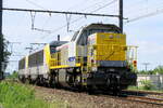 Die NMBS 7742 auf der Linie 27A am Flughafen Antwerpen, zusammen mit 1347, gezogen von 1355.