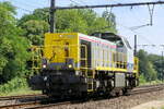 The Lineas 7836. NMBS Class 77: between 1999 and 2005  170 of these diesel locomotives were build by Siemens-Vossloh. Numbers: 7701 to 7870.  Max speed: 100km/h. Power: 1150kW. Some are still in service at the NMBS, others are in service at Infrabel, BLS Cargo Nord have 3, Certus Rail have 3 in service, most are in service at Lineas. Line 27A at Antwerp Airport. 13-07-2026