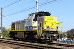 The BLS Nord 7820 coming from the port of Antwerp. Siemens-Vossloh NMBS serie 77-78 build in 2003 with construction N� 1001246. NMBS Class 77: between 1999 and 2005  170 of these diesel locomotives were build by Siemens-Vossloh. Numbers: 7701 to 7870.  Max speed: 100km/h. Power: 1150kW.  110 are in service at Lineas, 37 are in service at the NMBS, 23 are in service at Infrabel, BLS Cargo Nord have 3, Certus Rail have 3 in service.  Line 27A at Antwerp Airport. 04-08-2026