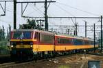 On 16 May 2002 NMBS 1186 with IC-Benelux is about to call at Antwerpen-Berchem.  On 16 May 2002 NMBS 1186 with IC-Benelux is about to call at Antwerpen-Berchem.