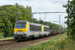 The Lineas 1303 and 1339 double traction for the daily Arcelor-Mittal steel shuttle from Esch-sur-Alzette in Luxembourg to the port of Antwerp. Bombardier Brugge NMBS serie 13 build in 1998 with construction N� 1303. Line 27A at Antwerp Airport. 08-0 ...