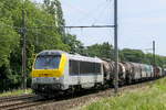 The Lineas 1344 with a mixed freight train to the port of Antwerp.  Bombardier Brugge NMBS serie 13 build in 2000 with construction N� 1364. Line 27A at Antwerp Airport. 07-07-2026