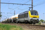 The Lineas 1328 with a mixed train coming from the port of Antwerp.