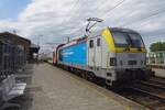 On 14 July 2022 NMBS 1867 pushes an IC service out of Lier.