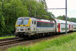 The NMBS 1887 with a double deck train on route from Lier to Antwerpen-Berchem station. Siemens Eurosprinter 60 U4 build in 2012 with construction N� 21727. NMBS Class 18-19 (Siemens ES 60 U4) between 2009 and 2012 120 of these loco's were put in to service by NMBS. Numbers: 1801 to 1896 and 1901 to 1924. Max speed: 200km/h Power: 6000kW Power supply: 3000V 1500V and 25kV. All locomotives are in service at the NMBS. Line 27A at Antwerp Airport. 03-06-2026