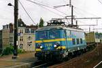On 16 May 2002 NMBS 2514 hauls an intermodal through Antwerpen-Dam.