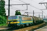 On 15 May 2002 NMBS 2753 hauls an oil train through Antwerpen-Dam.
