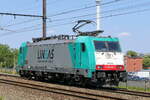 The Lineas 2902 (186 347-1) coming from the port of Antwerp.