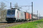 Lineas 186 387-7 Bombardier Traxx F140 MS2e with a freight train at Mortsel.