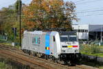 The Lineas 186 424  Belgium  on route out of the port of Antwerp.