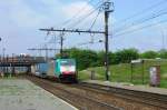 CoBRa 2822 passing through Antwerpen-Noorderdokken on 30 May 2013.
