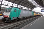 CoBRa 2813 calls at Amsterdam Centraal on 16 April 2016.