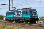 The Lineas 186 255 coming from the port of Antwerp. Bombardier Traxx F140 MS2e build in 2016 with construction N� 35312. Line 27A at Antwerp Airport. 28-07-2026
