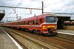 On 3 August 1997 NMBS 949 calls at Mechelen Centraal.