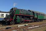 On 21 September 2019, ex-NMBS 29.013 lets off steam in Treignes at the CFV3V Weekend á Vapeur in Treignes.