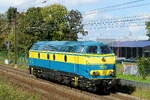 The TSP-TFP 5519 museum loc on route from Antwerpen. BN Brugge HLD 55 build in 1961 with construction N� 205 019.  NMBS Class 55: between 1961 and 1962  42 of these diesel locomotives were build by BN Brugge. Numbers: 5501 to 5542. Max speed: 120km/h. Power: 1435kW. Only a few are still in service at Infrabel. Line 27A at Antwerp Airport. 02-10-2026
