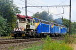 The Infrabel 9584 B2 crane towed by the 9331 together with the 6238 and 6207. ABT Gottwald model CS10.05 type 9584 B2 build in 1989. Line 27A at Antwerp Airport. 17-08-2026