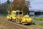 The Infrabel 9225 218 on route to the Infrabel depot at Lier.