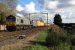 CrossRail DE 6307 hauls a container train through Hulten on 4 NOvember 2020.