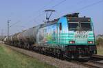 On 3 April 2025 Lineas 186 454 'waisted no time' with hauling a tank train near Kaarst Broicherseite and was photographed from a pedestrians'  path.