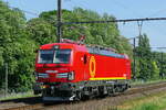Medway 6193 043 Siemens Vectron with Beacon livery. 16-05-2025