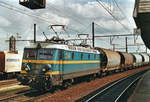 Cereals train with 2240 passes through Antwerpen-Berchem on 18 May 2003.